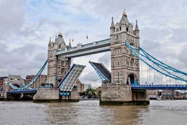london-bridge-closed
